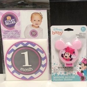 NEW Disney Minnie Mouse Baby Pacifier Clip